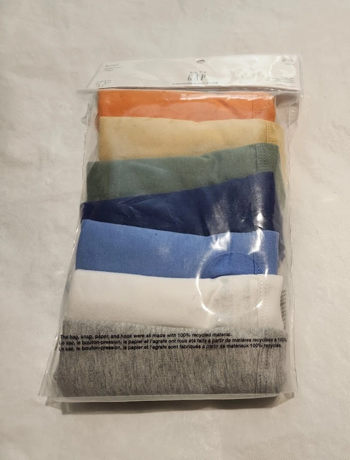 全新无标签婴儿间隙纯色内裤内衣 7 件装 2T 3T 学步男孩 — 第 1/1 张图片