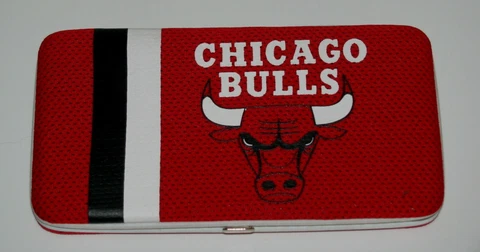 CHICAGO BULLS MESH WOMEN'S LONG WALLET NBA LICENSED BRAND NEW!! Cover