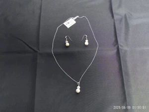 "Pre-Owned" Sterling Silver(Stamped) Necklace/Earring Set Cultured Freshwater Pe - Picture 1 of 10