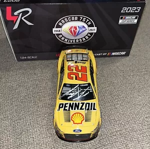 Joey Logano firmato 2023 Shell Penske 100 vittorie 1:24 pressofuso NASCAR COA - Foto 1 di 4
