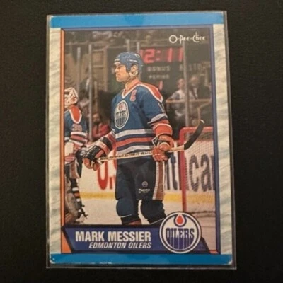 1989-90 O-Pee-Chee OPC #65 Mark Messier Edmonton Oilers - Image 1 of 2