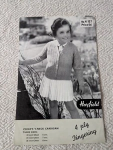 Vintage Hayfield Knitting Pattern V Neck Cardigan H/127 (Tkp) - Picture 1 of 3