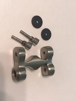 Eslabón de conexión para reloj Oakley Minute Machine (1 eslabón final 2 tornillos largos 2 arandelas) Foto 1 de 4