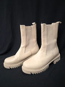 NA-KD Ladies Leather Profile Chelsea Boots/Gumboot Style 36 - Picture 1 of 13