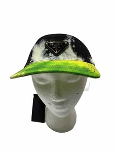 NUEVO PRADA Hombres Unisex Visera Grande 59 cm 23" Negro Tie Dye Triángulo Logo Sombrero Delantero - Imagen 1 de 13