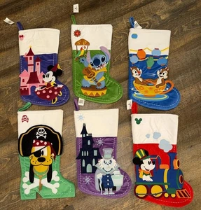 Disney Park Set 6 Mickey Minnie Hutschachtel Chip Dale Stitch Pluto Urlaub Strümpfe - Bild 1 von 8