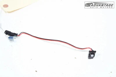 2016-2024 CHEVROLET CAMARO FRONT RIGHT SIDE DOOR HANDLE LIGHT LAMP W/ WIRE OEM - Image 1 of 4