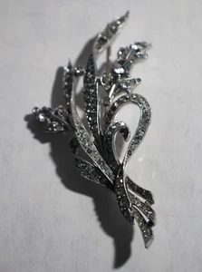 1940s Wonderful TRIFARI Alfred Philippe Brooch Pat#129319 - Picture 1 of 13