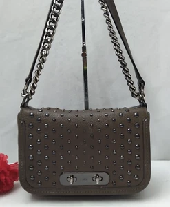 Bolso de Hombro Coach Swagger en Cuero Guijarro Marrón con Correa de Cadena Remaches Ombre - Imagen 1 de 24