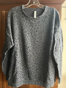 Athleta Sweatshirt Animal Print Rundhals Gr. M - Bild 1 von 4