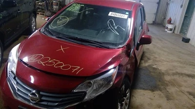 VERSA     2014 Passenger Front Interior Door Panel 881851 - Imagem 1 de 4