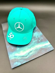 Formel 1 2024 Mercedes Petronas F1 Cap signiert von Lewis Hamilton mit Tasche 😎 - Bild 1 von 7