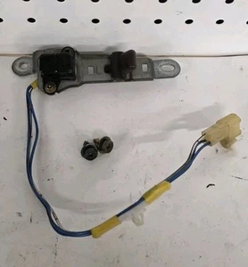 Toyota Supra Mk3 86.5-90 Maroon Passenger door lock Right OEM - Picture 1 of 23