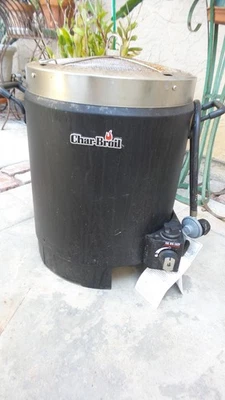 Big Easy Char-Broil Tru Infared Gril Cooker Propano RECETAS Y GANCHOS PARA COSTILLAS Recetas Foto 1 de 4