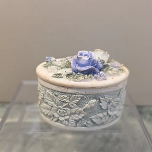 Porzellan Schmuck Schale Schatulle blau Blumen Top und Blumenmuster an der Seite - Bild 1 von 9