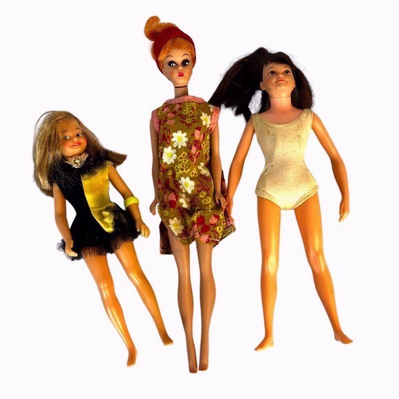 Barbie Mattel antiga lote de roupas - Hobbies e coleções - Passo