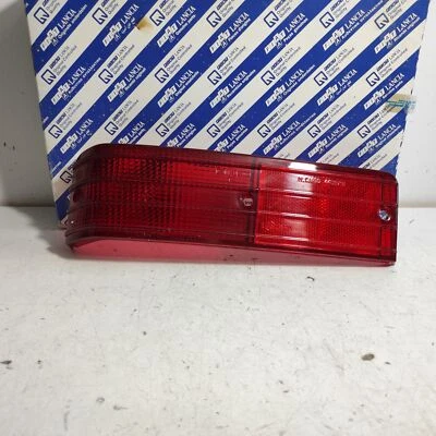 TRASPARENTE FANALINO POSTERIORE SX FIAT 127 RUSTICA - 147 ORIGINALE 4459716 - Immagine 1 di 4