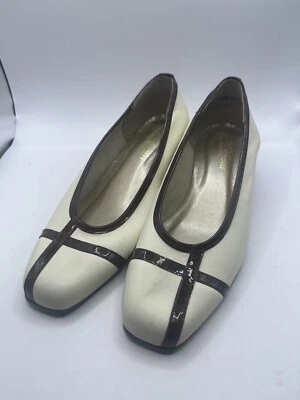 California Magdesians Vintage Women Leather Shoes Size 6.5 White Made In USA - Image 1 of 4