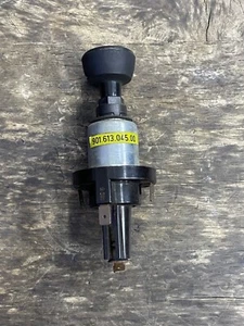 Porsche original 911 heated rear window switch 90161304500 - Bild 1 von 3