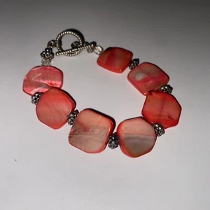 Gefärbtes Abalone-Armband rosa Korallenmuscheln Meer Strand Urlaub Vibe Perlen - Bild 1 von 5