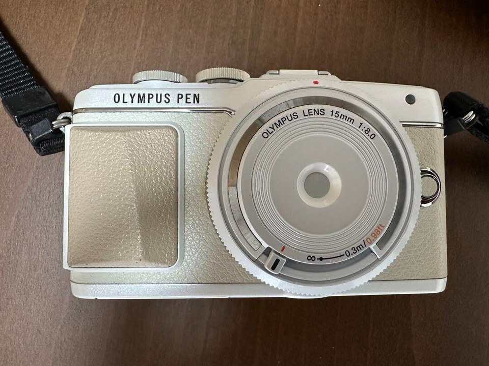 卸し売り購入 OLYMPUS E−PL7 WHITE E-PL7 デジタルカメラ - www