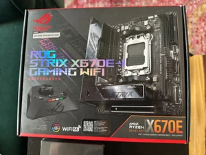 Asus ROG Strictly x670e-e gaming wifi Motherboard - Picture 1 of 3