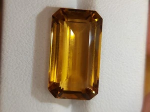Glistening citrine gemstone - faceted natural golden Quartz 12.30 CTS - Picture 1 of 14