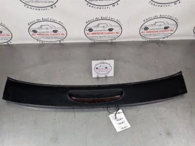 Conjunto de tercera luz de freno trasera Ford Thunderbird 2002-05 con bisel, negro - OEM Foto 1 de 4