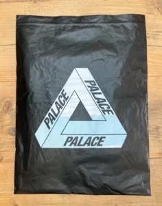 Rare Palace Wide On T - Shirt Size Large Excellent Used Condition! - Picture 1 of 9