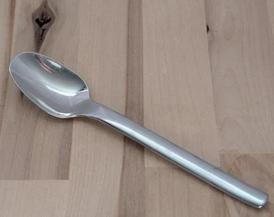 Oneida Vectra 6 1/4" Teaspoon - Glossy Stainless - Heirloom USA MCM - Picture 1 of 7