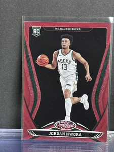 Jordan Nwora Asia Red Milwaukee Bucks 2020-21 certificado Panini #98 - Imagen 1 de 2