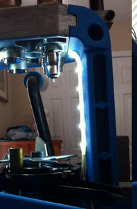 Luz LED de la prensa de recarga de 4 pulgadas con Pwr Hornady Dillon RCBS Lee Lyman Blanco frío - Imagen 1 de 1