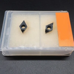 2pcs DCGW070208 PCD30 Diamond blade Turning Insert CNC Turning Cutting Tool DCGW - Foto 1 di 4