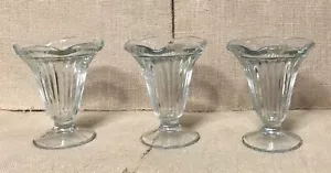 Vintage Old Fashioned Ribbed Glass Sundae Dish Set Fluted Edge Soda Shop Retro - Picture 1 of 5
