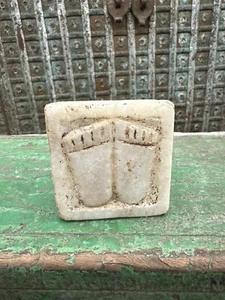 Antique Old Marble Stone Hand Carved Hindu God Laxmi Feet Sculpture - Picture 1 of 7