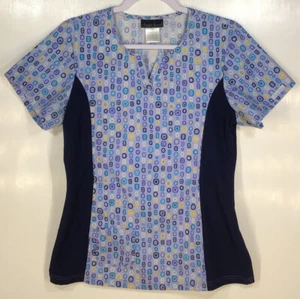 Scrub Top donna taglia S Small by Cherokee blu forme geometriche pannelli comfort - Foto 1 di 4