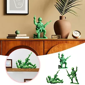 Divertenti statue decorazioni giocattoli militari classici figure uomo esercito verde - Foto 1 di 11