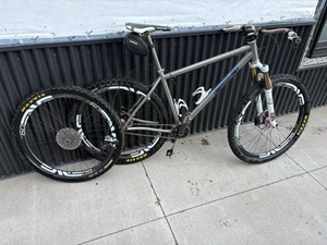 Twenty2 Cycles Custom Titanium MTB - Picture 1 of 18