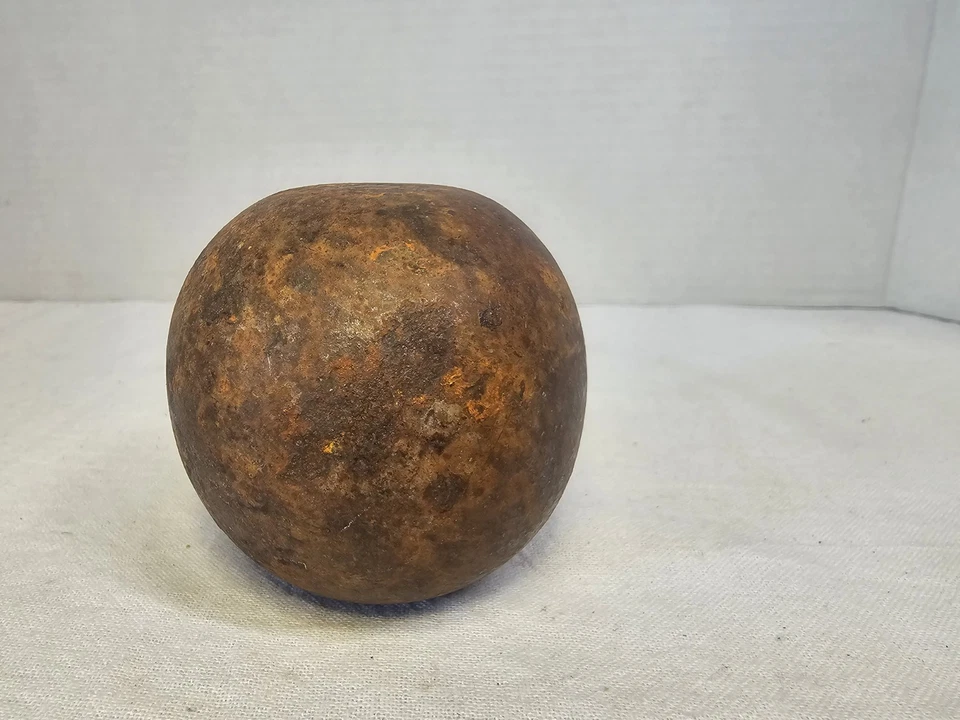 Antigua bola de cañón posible guerra civil de aproximadamente 2,75 pulgadas de diámetro Lote de 3,6 libras #2227 Foto 1 de 4