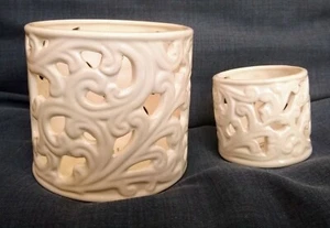 2 White Filagree Round Candle Holders: 4.5" & 2.5" Tall - Bild 1 von 6
