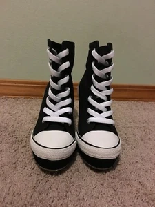 Black & White Striped Wedge Lace Heels - Womens Size 6 - Picture 1 of 3