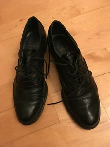 Stuart Weitzman Halbschuhe Schuhe Schnürschuhe Schwarz Gr. 36 - Bild 1 von 9