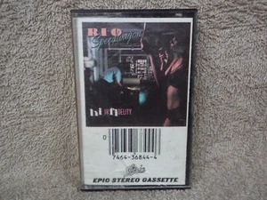 Cassette REO SPEEDWAGON Hi Infidelity Tested & Working - Picture 1 of 8