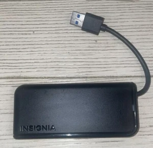 Insignia NS-PCH6430 4-Port USB 3.0 Travel Hub - Black - Picture 1 of 3
