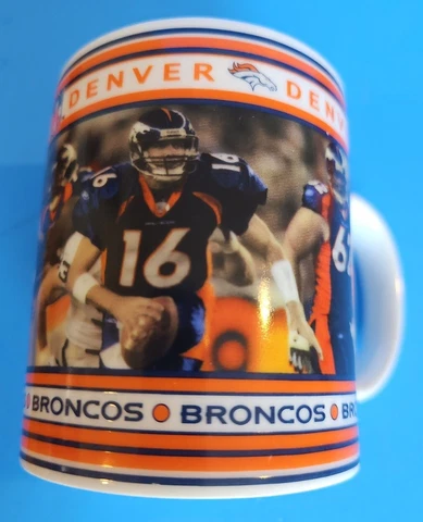 Denver Broncos Coffee Cups Danbury Mint and Better Brands Mugs Set of 5 vintage Cover