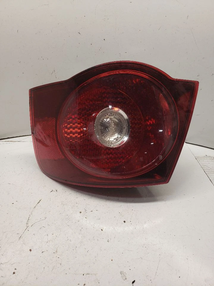 Luz trasera de pasajero sedán VIN K octavo dígito compatible con 08-10 JETTA 1389443 Foto 1 de 4