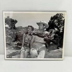 Original 1950 JUNGLE JIM Movie Photo JOHNNY WEISSMULLER Lita Baron Monkey - Picture 1 of 2