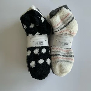 2 Confezioni di Calzini Accoglienti Taglio Basso - 12 Paia Totali - Morbidi e Fuzzy | Confezione Valore | Sho - Foto 1 di 3