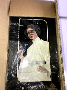 Princesa Leia Formato Premium Sideshow Exclusivo Escala 1/4 396 de 1000 ©2006 NUEVO - Imagen 1 de 7