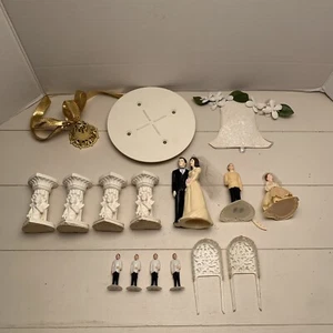 Lotto Topper Torta Matrimonio Vintage Sposo Campana Cherubino Pilastri Sposi Stand - Foto 1 di 15